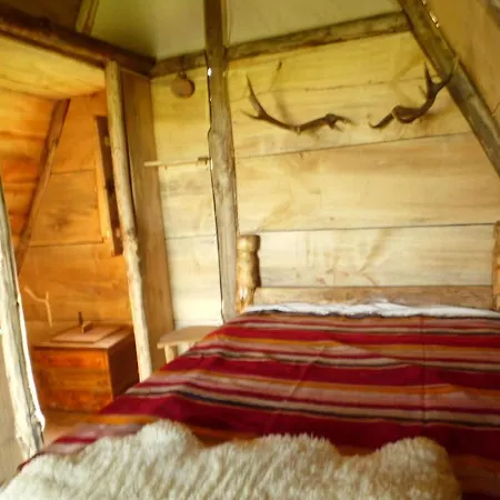 Hutte Druidique 2 Personnes